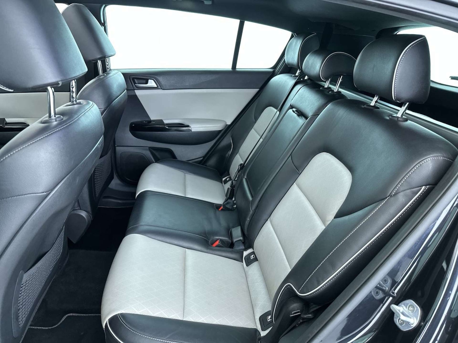 Used Kia Sportage 2018 for sale - 77583945: Photo 9