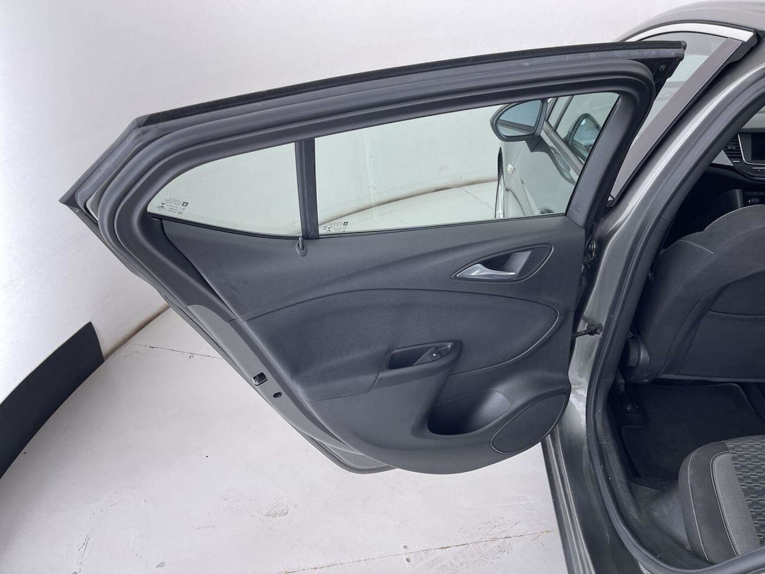 Vehicle 81