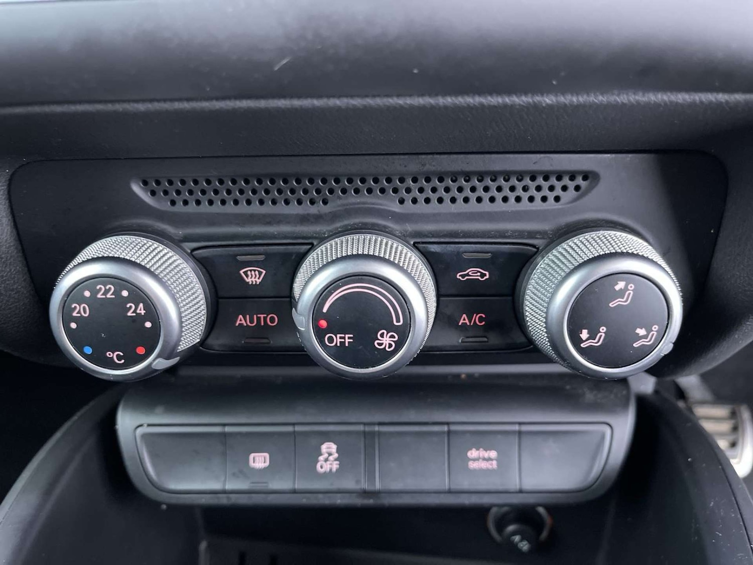 Used Audi A1 2015 for sale - 76429341: Photo 42