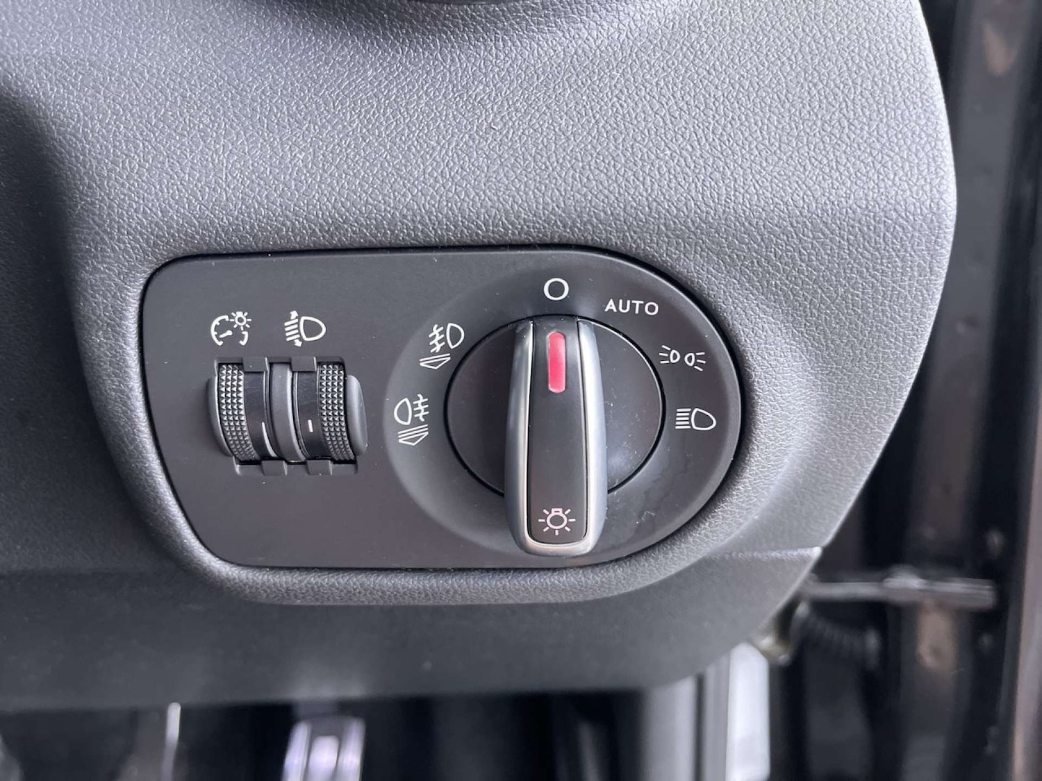 Used Audi A1 2015 for sale - 76429341: Photo 46