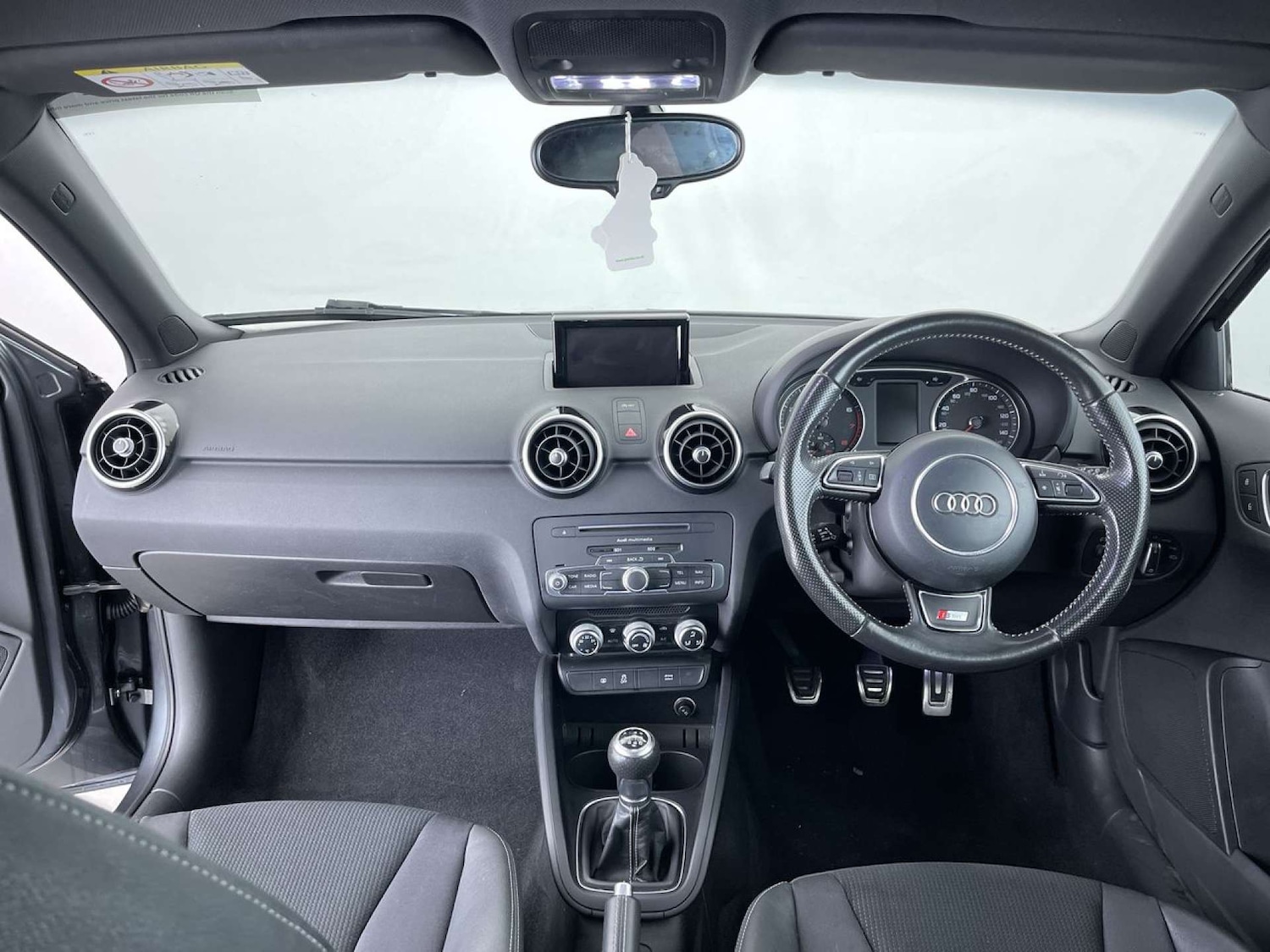 Used Audi A1 2015 for sale - 76429341: Photo 8