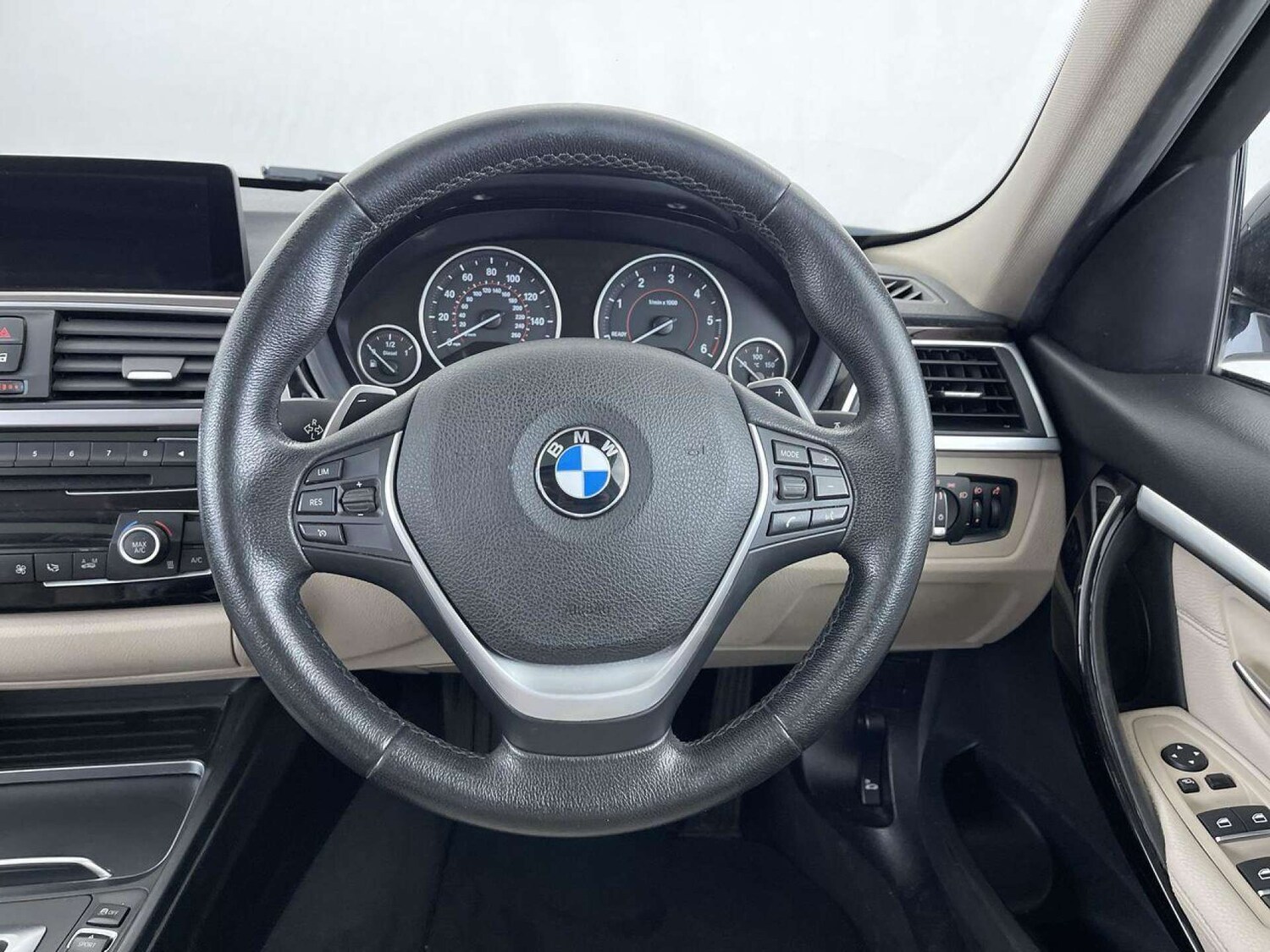 Used BMW 3 Series 2016 for sale - 76005166: Photo 36