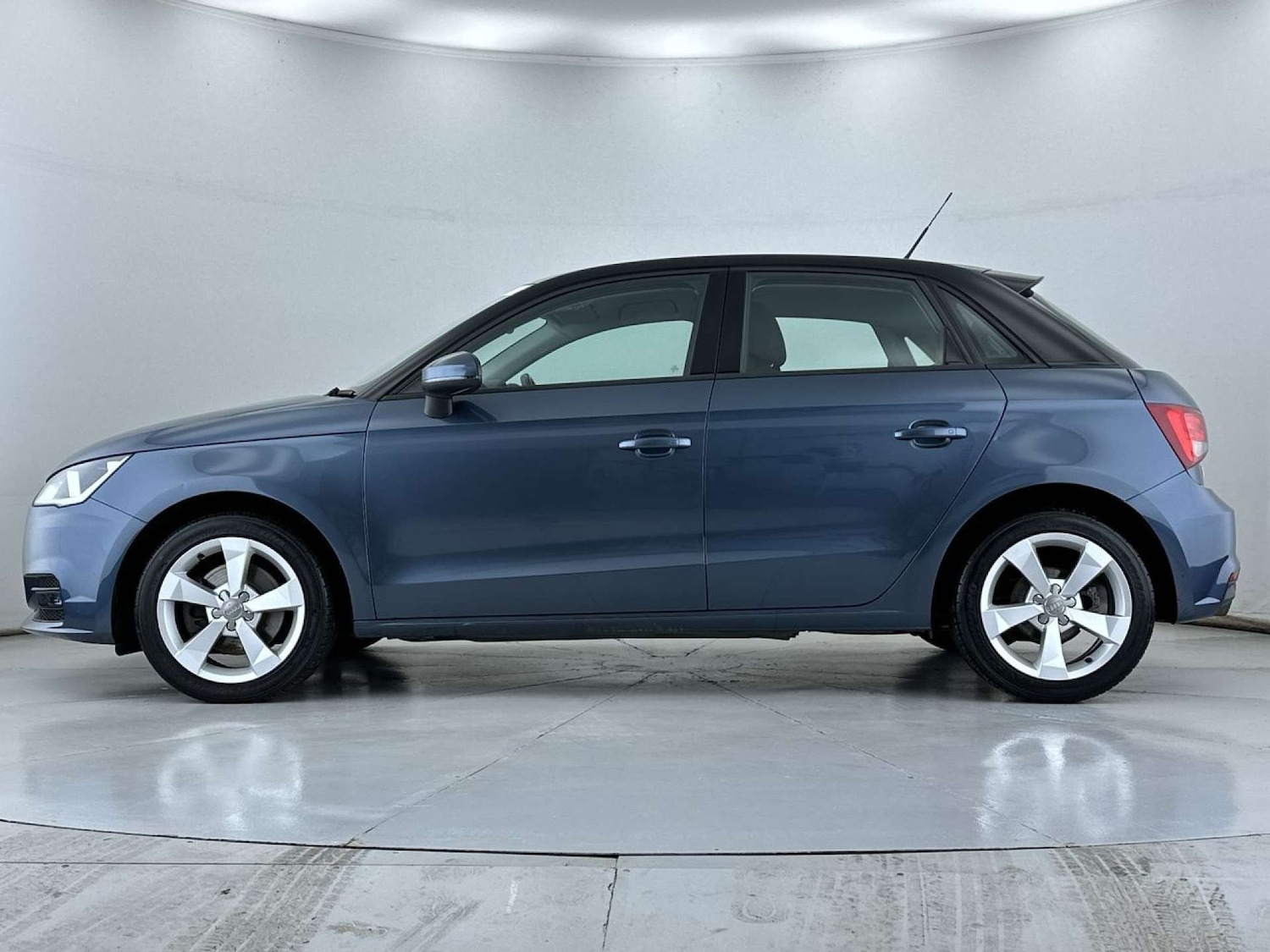Used Audi A1 2017 for sale - 77591945: Photo 16