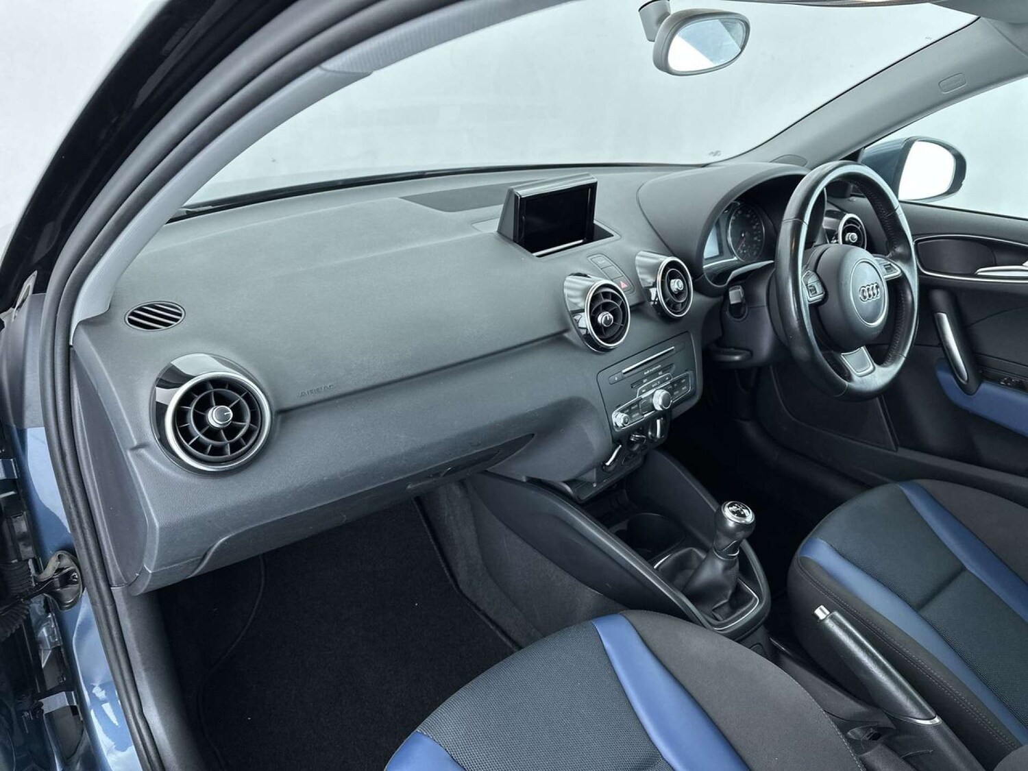 Used Audi A1 2017 for sale - 77591945: Photo 32