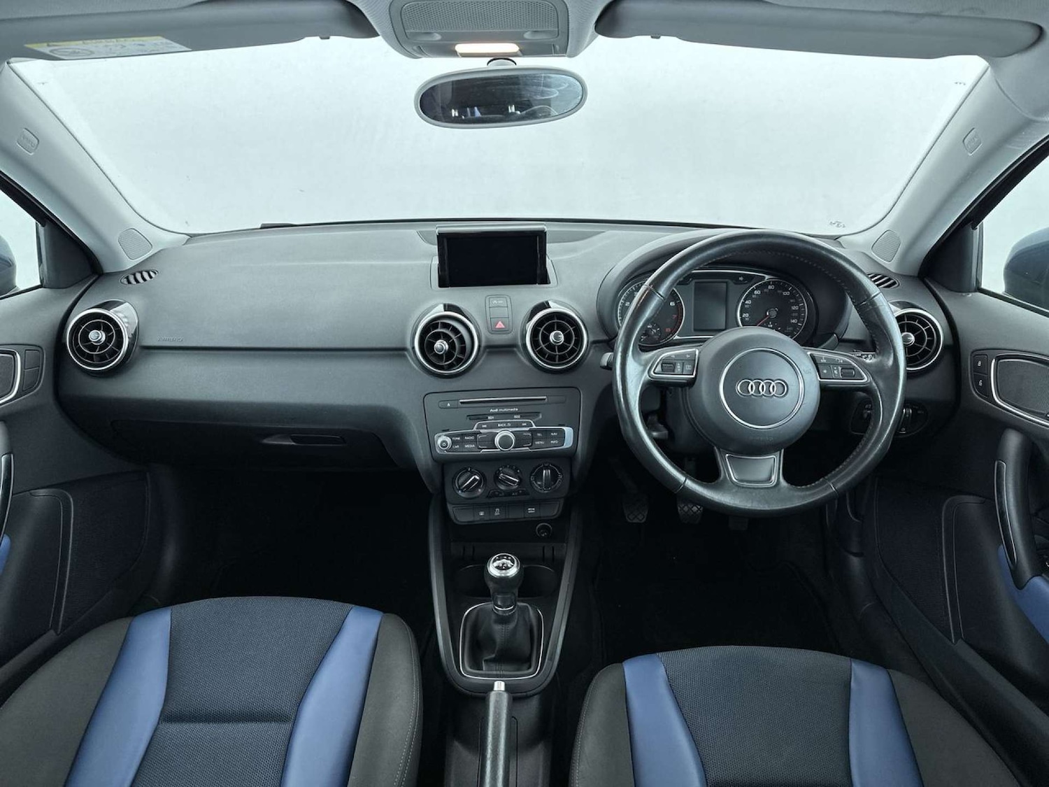 Used Audi A1 2017 for sale - 77591945: Photo 8