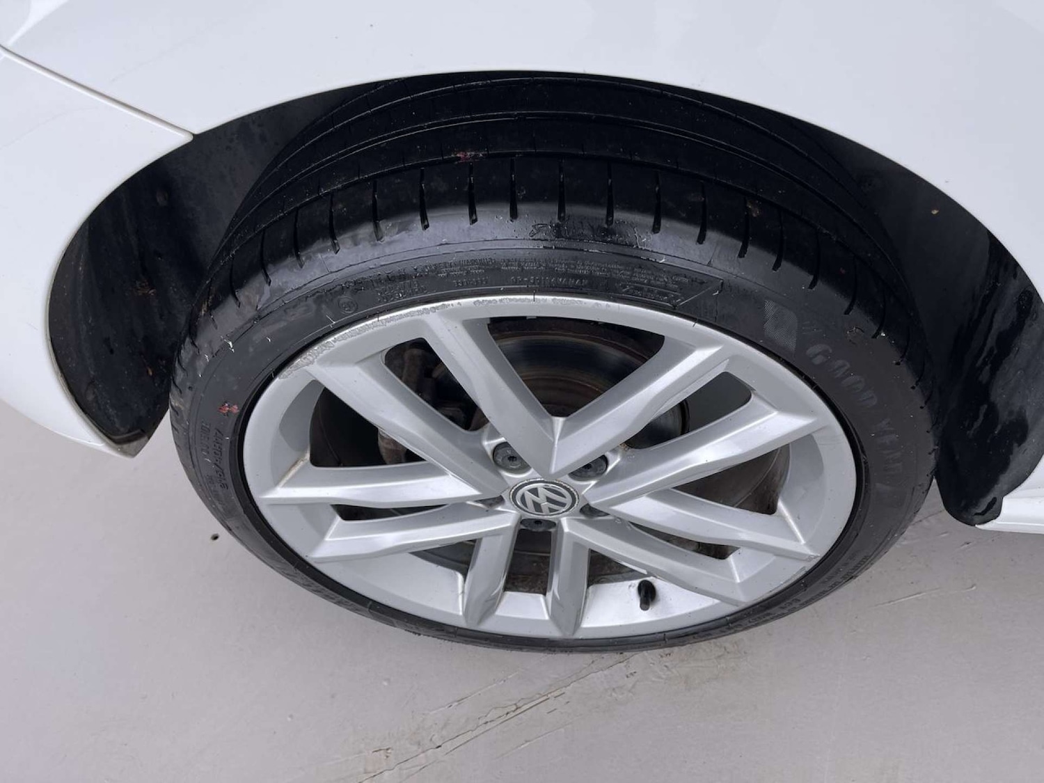 Used Volkswagen Polo 2016 for sale - 76640017: Photo 23