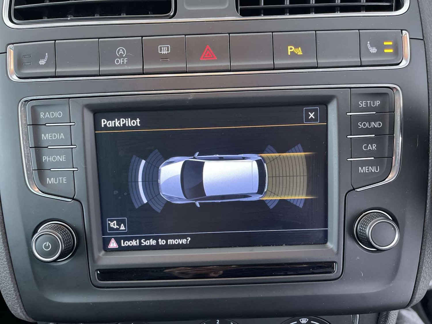 Used Volkswagen Polo 2016 for sale - 76640017: Photo 42