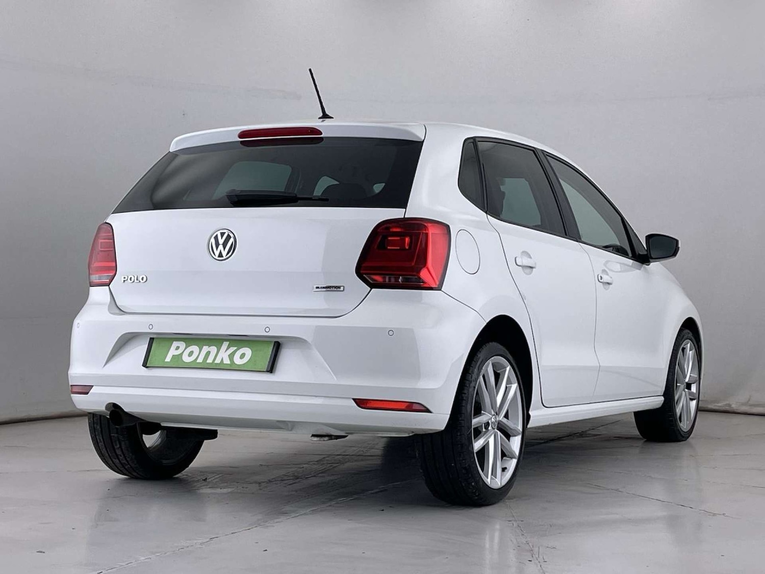 Used Volkswagen Polo 2016 for sale - 76640017: Photo 5