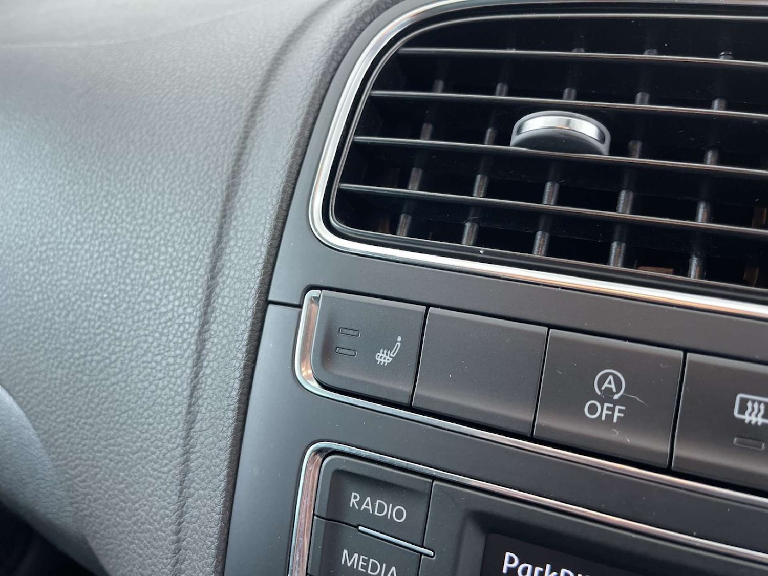 Used Volkswagen Polo 2016 for sale - 76640017: Photo 55