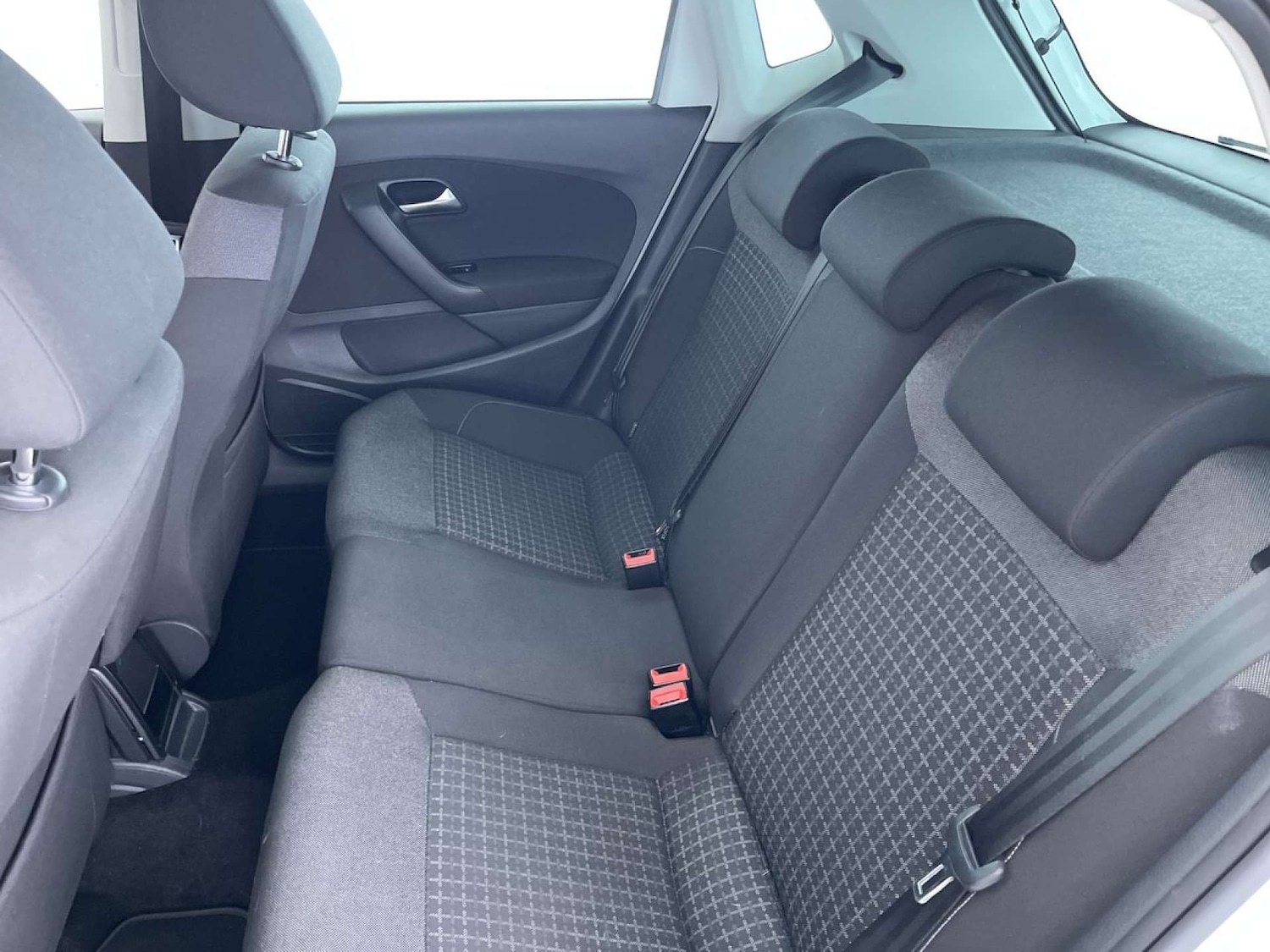 Used Volkswagen Polo 2016 for sale - 76640017: Photo 9