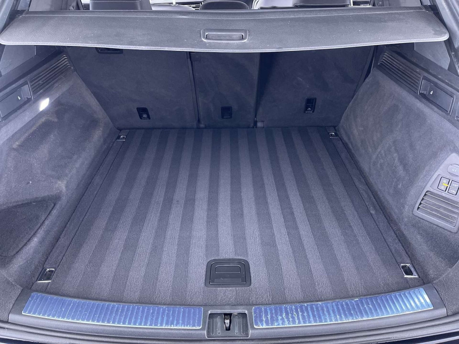 Used Volkswagen Touareg 2022 for sale - 77594777: Photo 10