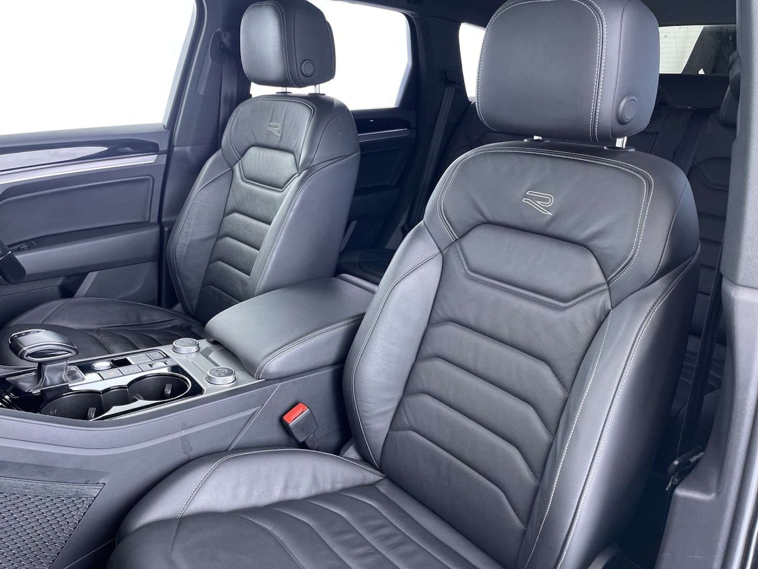 Used Volkswagen Touareg 2022 for sale - 77594777: Photo 31