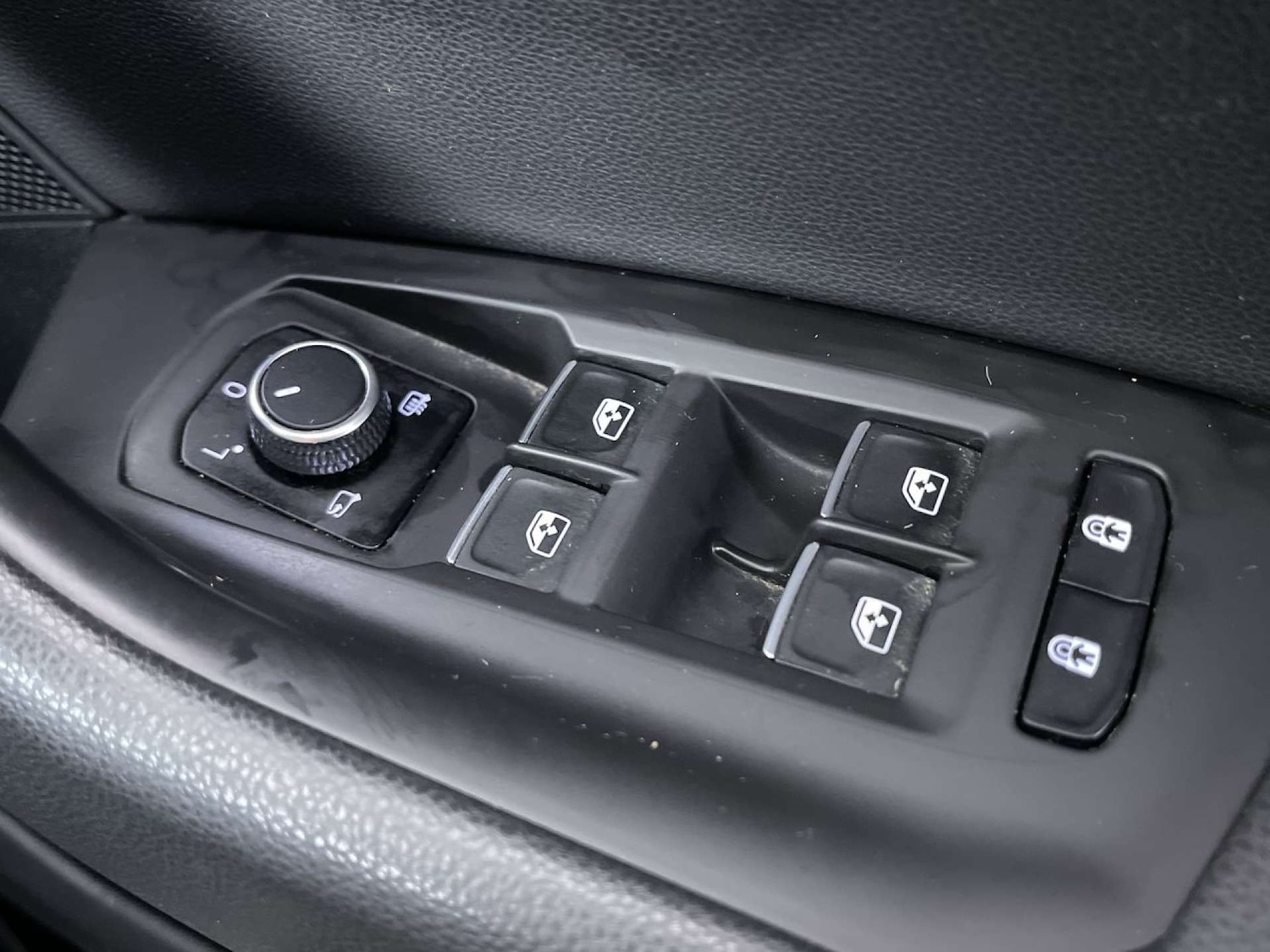 Used Volkswagen Touareg 2022 for sale - 77594777: Photo 60