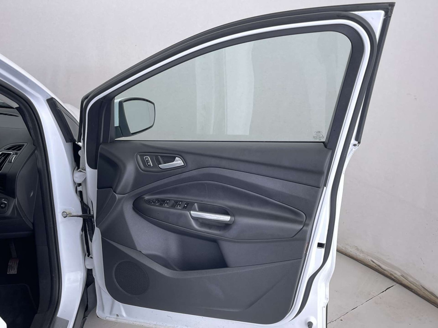 Used Ford Kuga 2016 for sale - 76921241: Photo 29