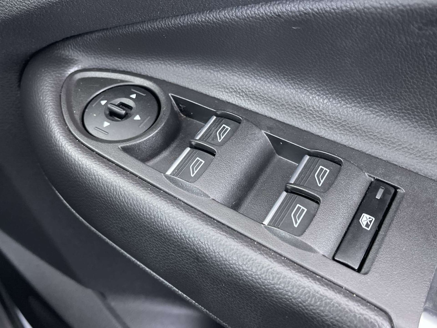 Used Ford Kuga 2016 for sale - 76921241: Photo 49