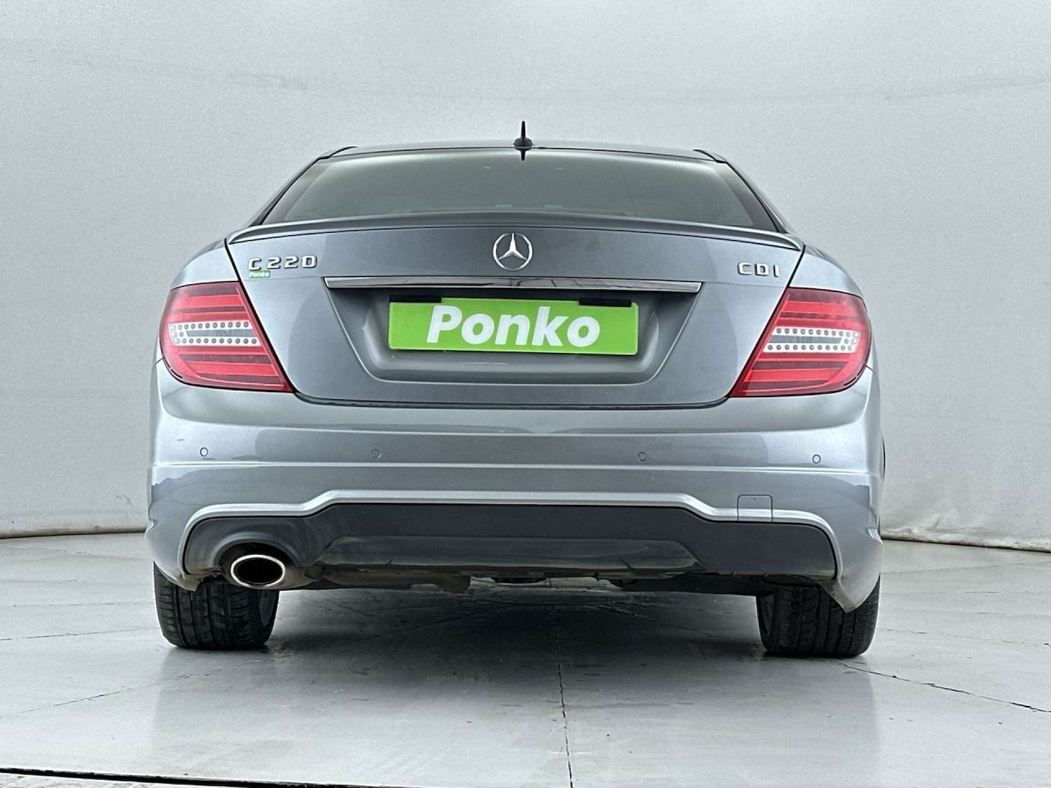 Used Mercedes-Benz C Class 2015 for sale - 77609405: Photo 17