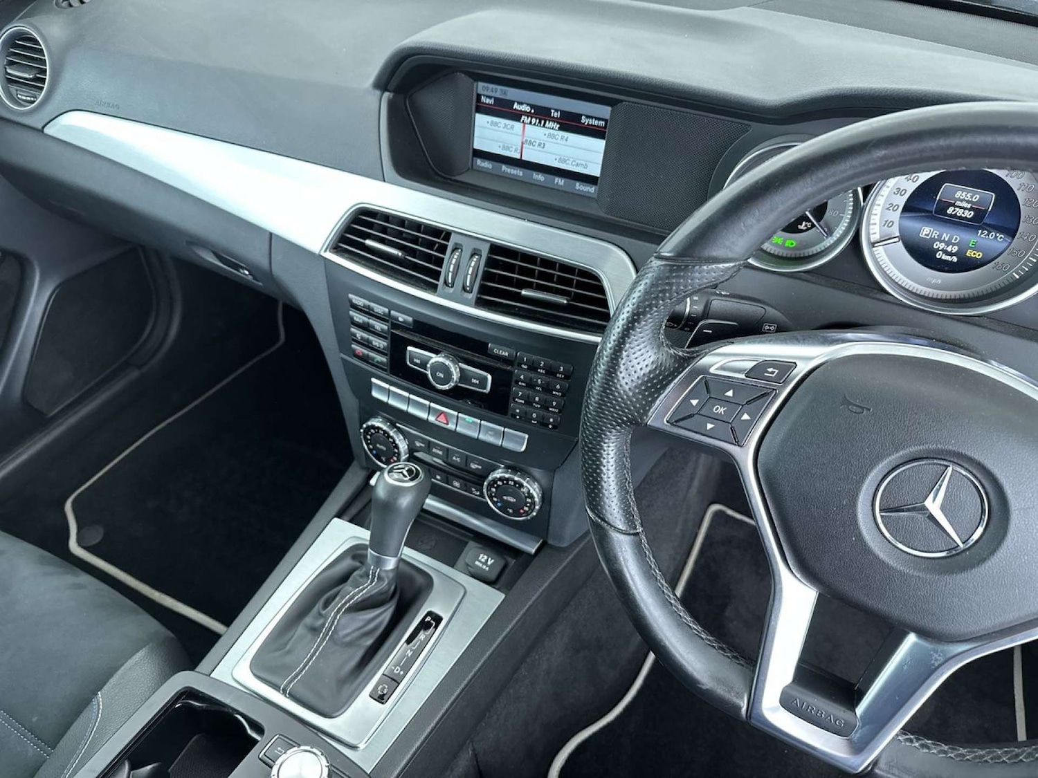 Used Mercedes-Benz C Class 2015 for sale - 77609405: Photo 41