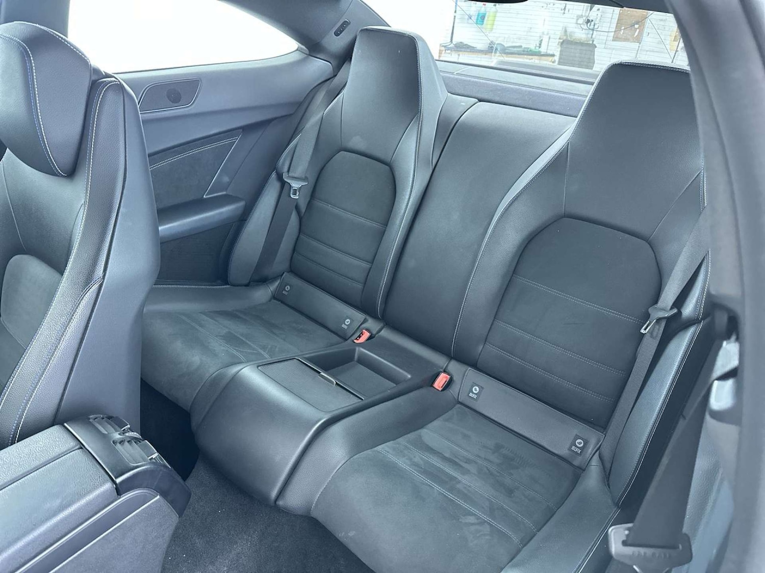 Used Mercedes-Benz C Class 2015 for sale - 77609405: Photo 9