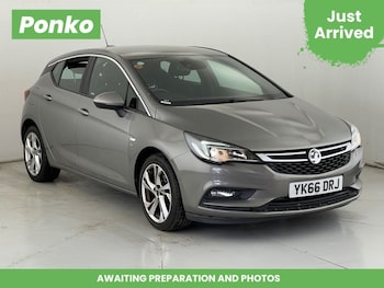 2017 (66) - 1.4i SRi Hatchback 5dr Petrol Manual Euro 6 (100 ps)