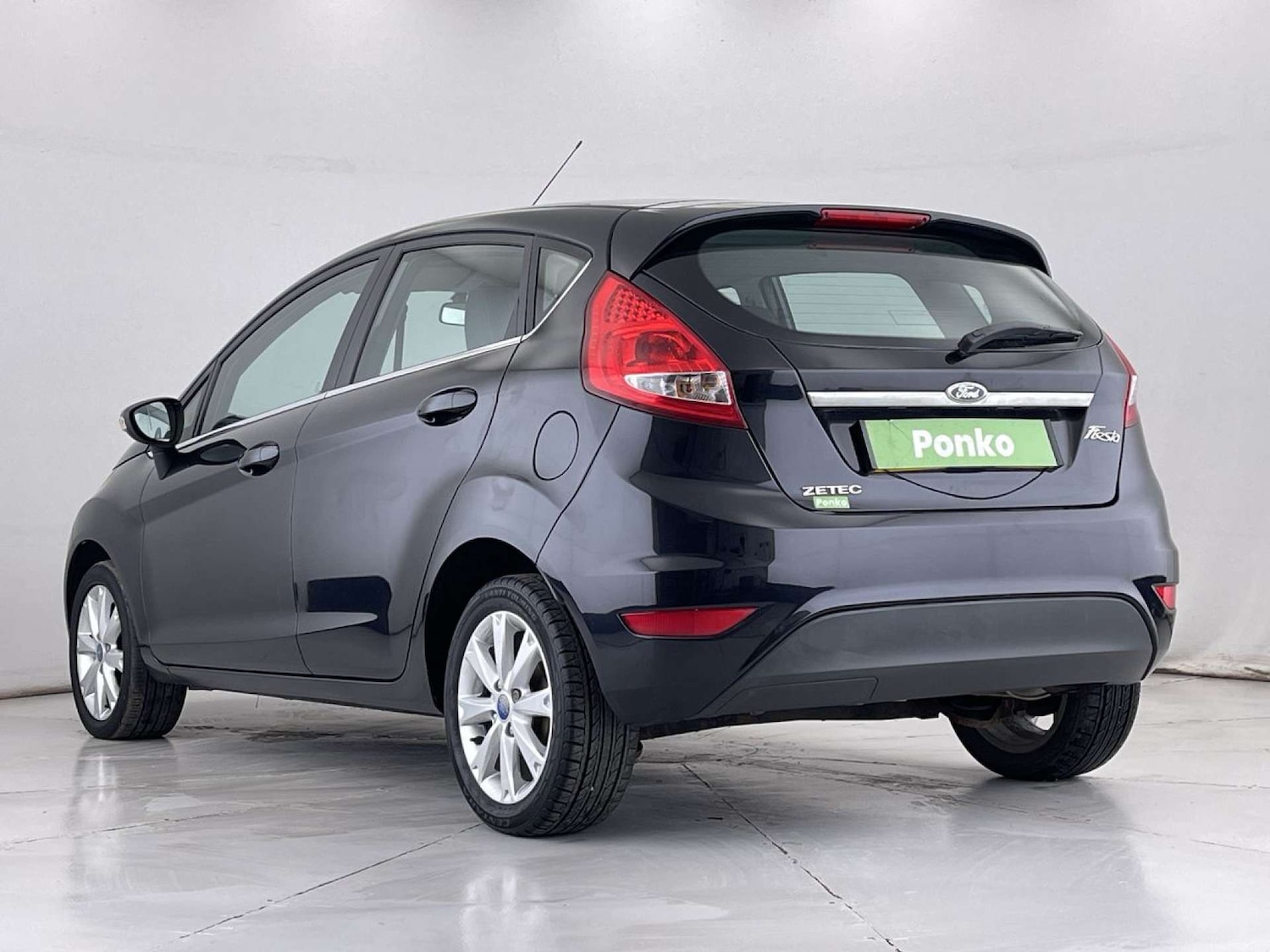 Used Ford Fiesta 2011 for sale - 76005121: Photo 3