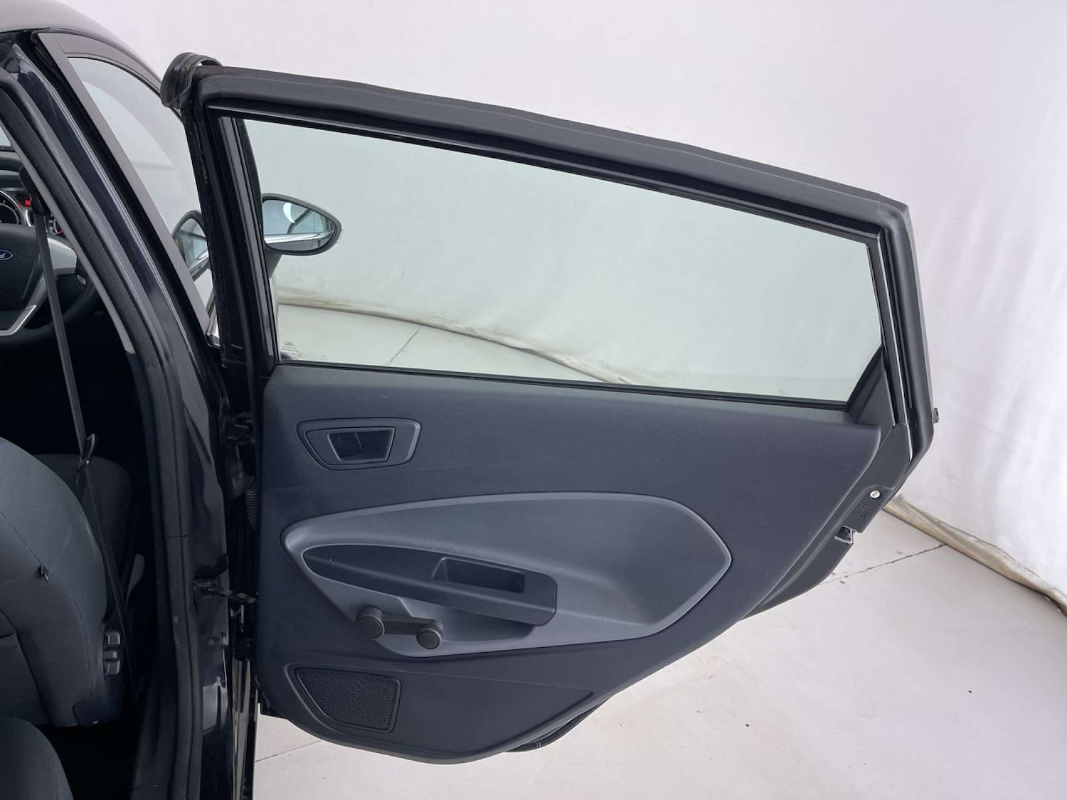 Used Ford Fiesta 2011 for sale - 76005121: Photo 30