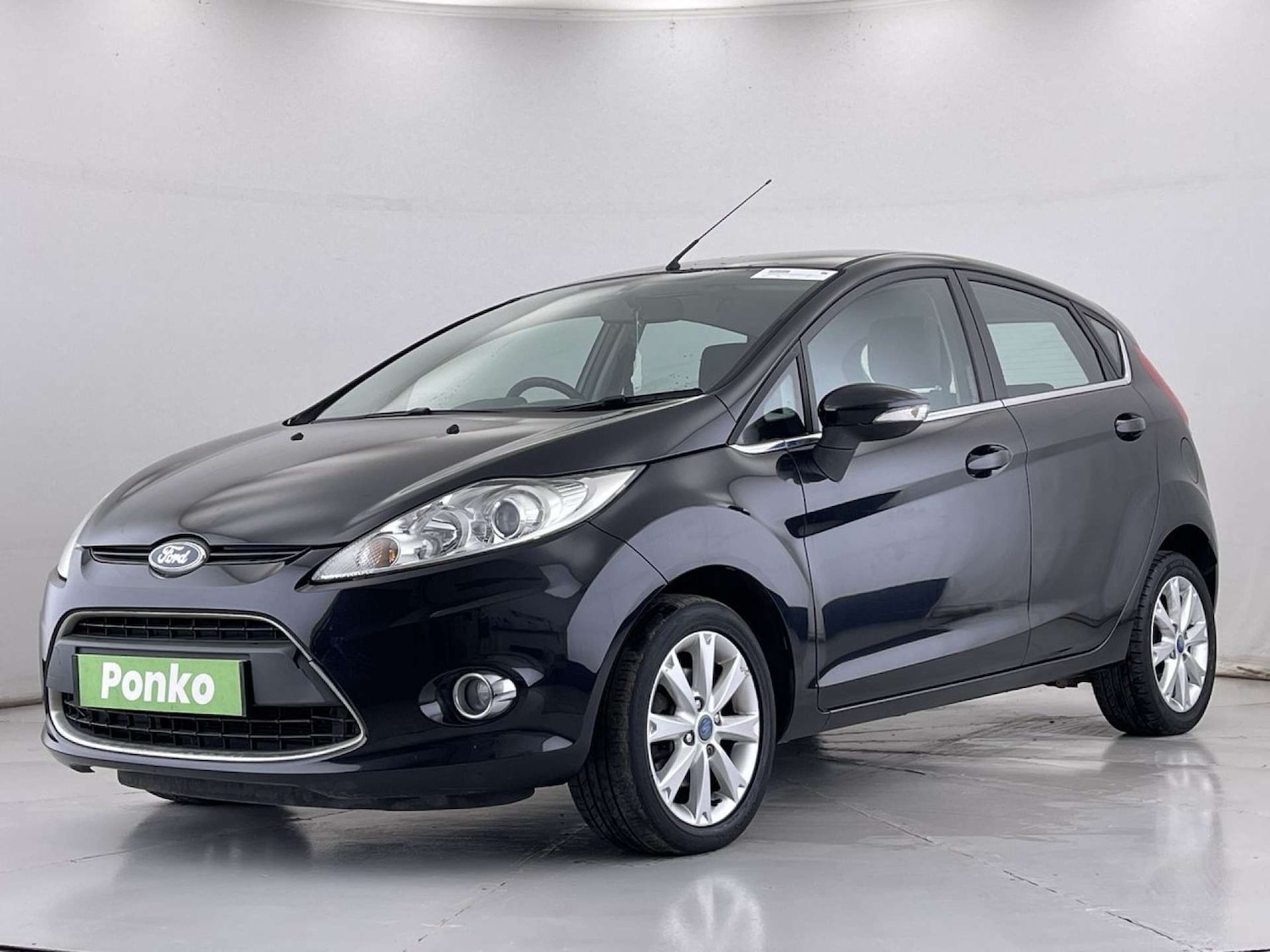 Used Ford Fiesta 2011 for sale - 76005121: Photo 4