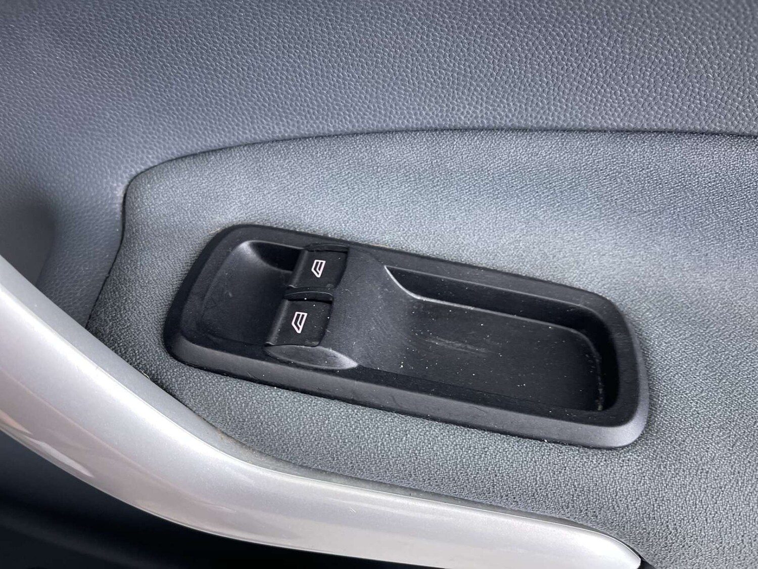 Used Ford Fiesta 2011 for sale - 76005121: Photo 49
