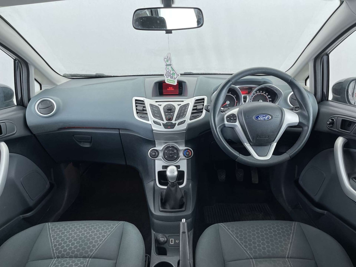 Used Ford Fiesta 2011 for sale - 76005121: Photo 8