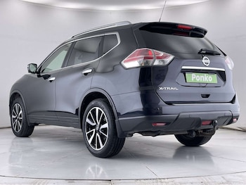 Used Nissan X-Trail 2017 for sale - 76602040: Photo