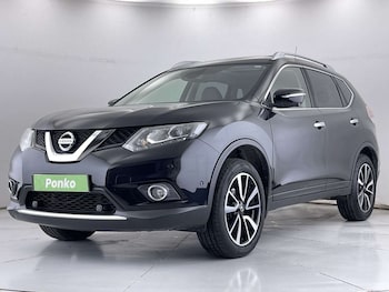Used Nissan X-Trail 2017 for sale - 76602040: Photo