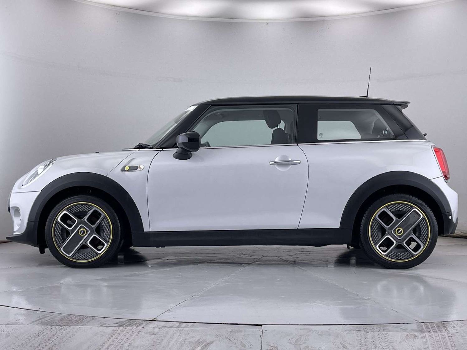 Used MINI Hatch 2020 for sale - 76623855: Photo 16
