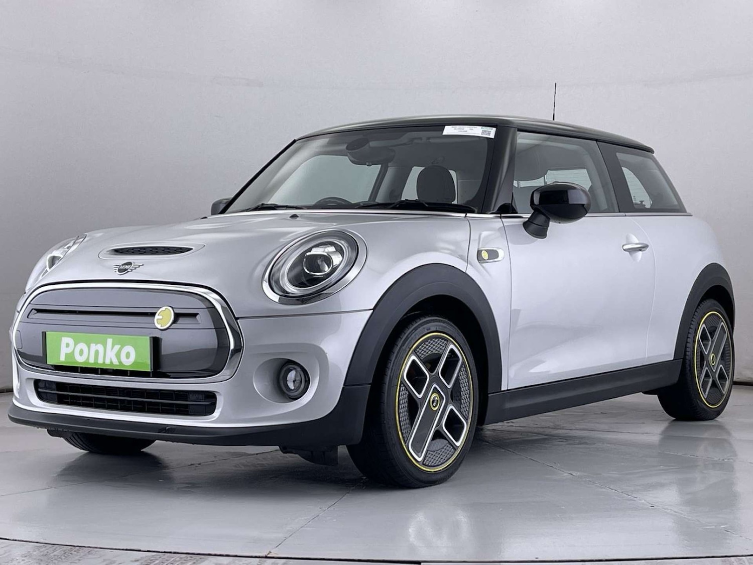 Used MINI Hatch 2020 for sale - 76623855: Photo 4