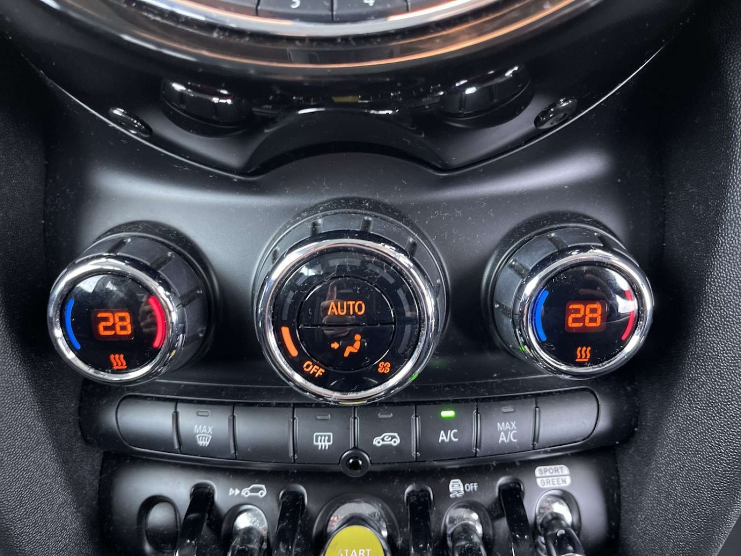 Used MINI Hatch 2020 for sale - 76623855: Photo 42