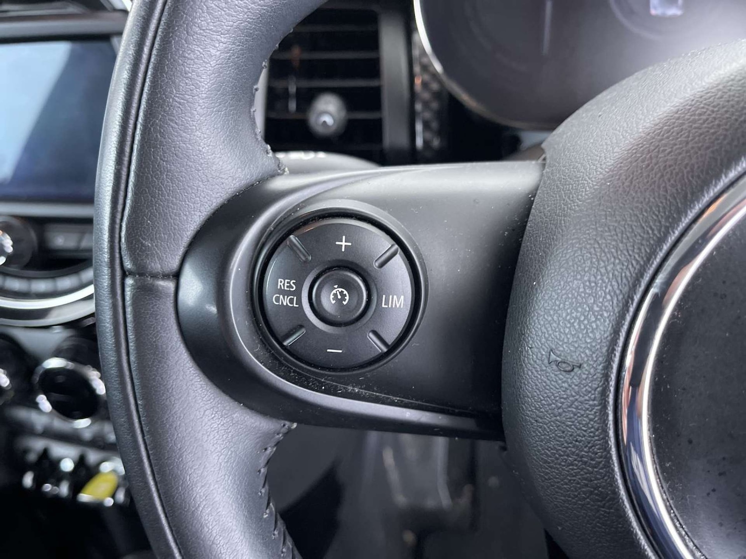 Used MINI Hatch 2020 for sale - 76623855: Photo 50