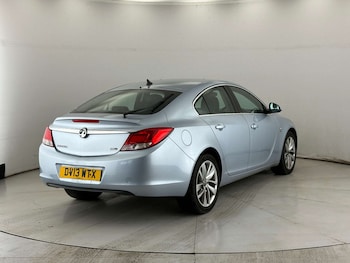 Used Vauxhall Insignia 2013 for sale - 77782079: Photo