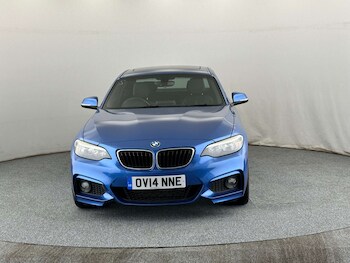 Used BMW 2 Series 2014 for sale - 77967966: Photo