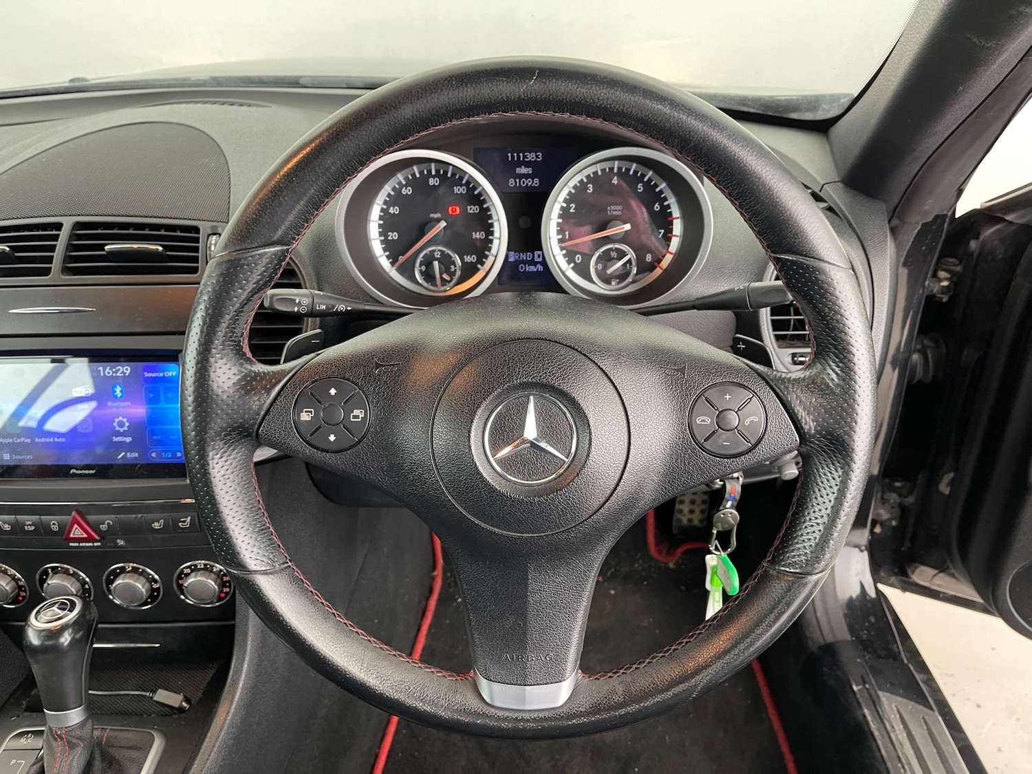 Used Mercedes-Benz SLK 2009 for sale - 77227836: Photo 10