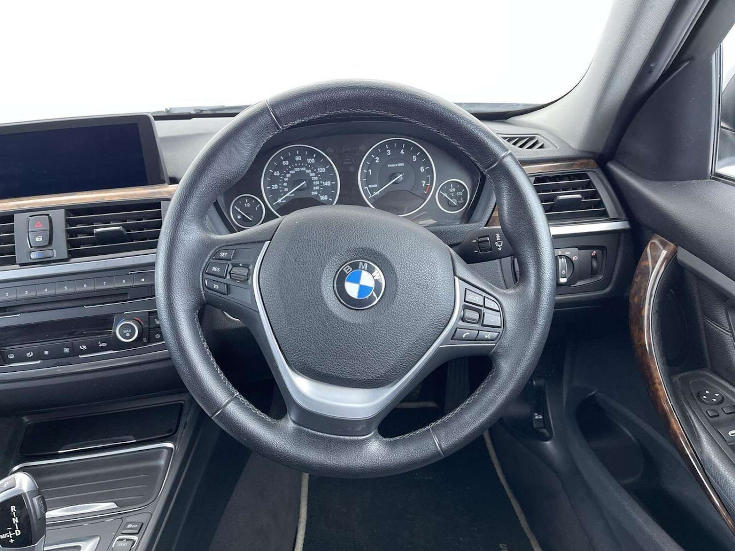 Used BMW 3 Series 2012 for sale - 76007332: Photo 34