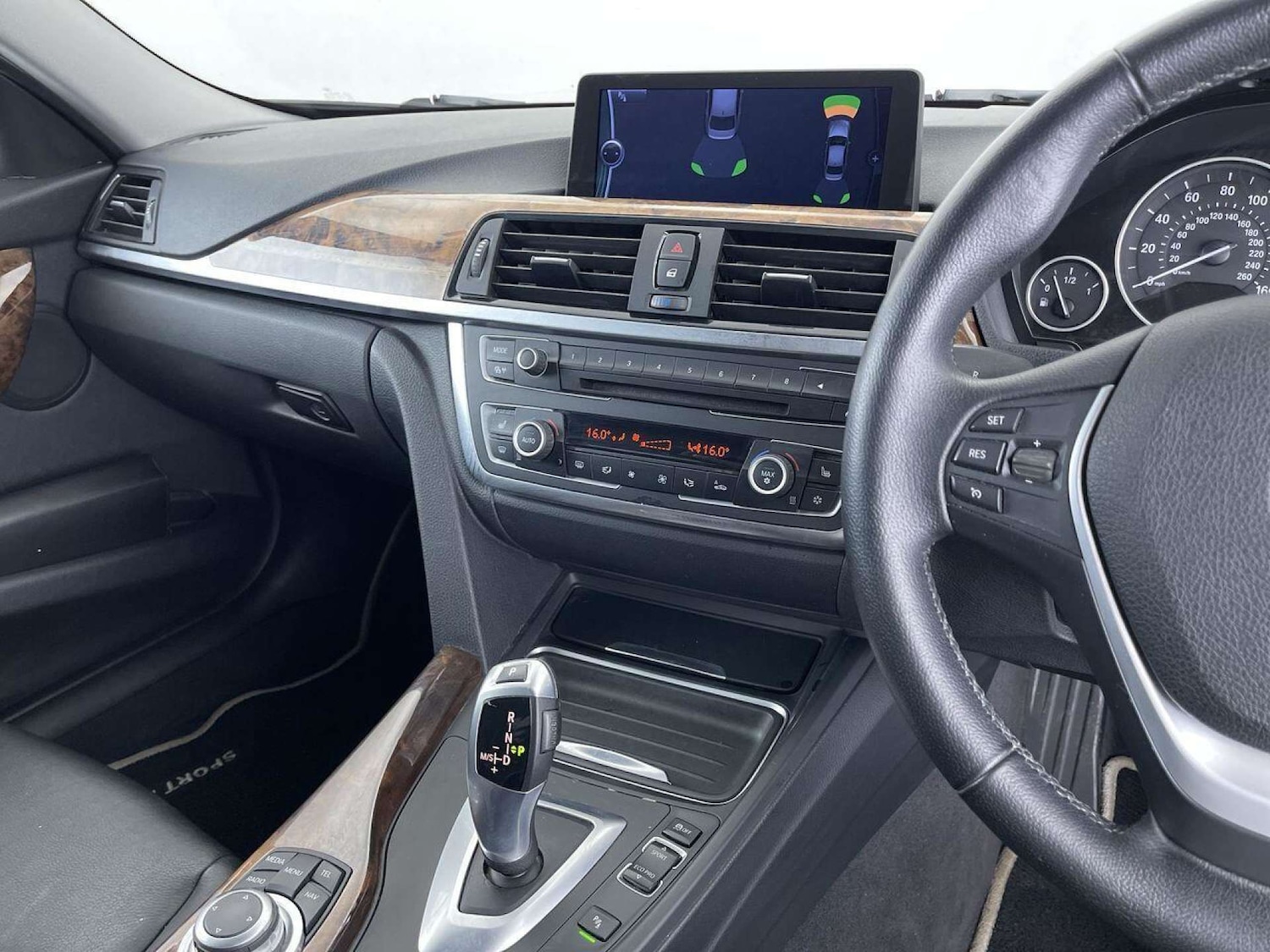 Used BMW 3 Series 2012 for sale - 76007332: Photo 44