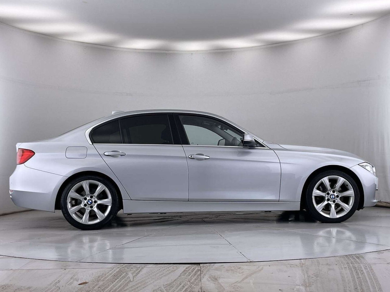 Used BMW 3 Series 2012 for sale - 76007332: Photo 70