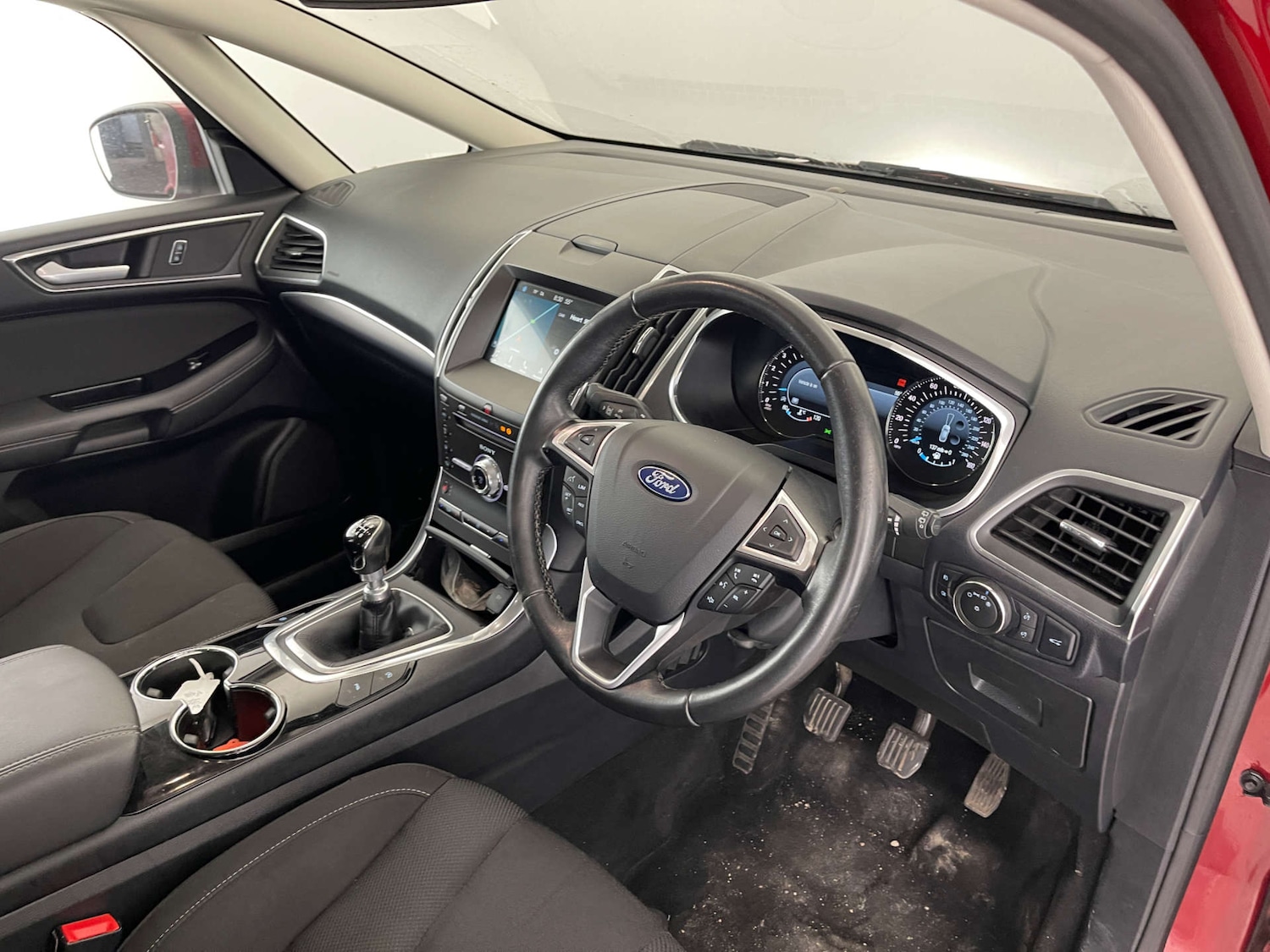 Used Ford S-Max 2016 for sale - 76509330: Photo 11