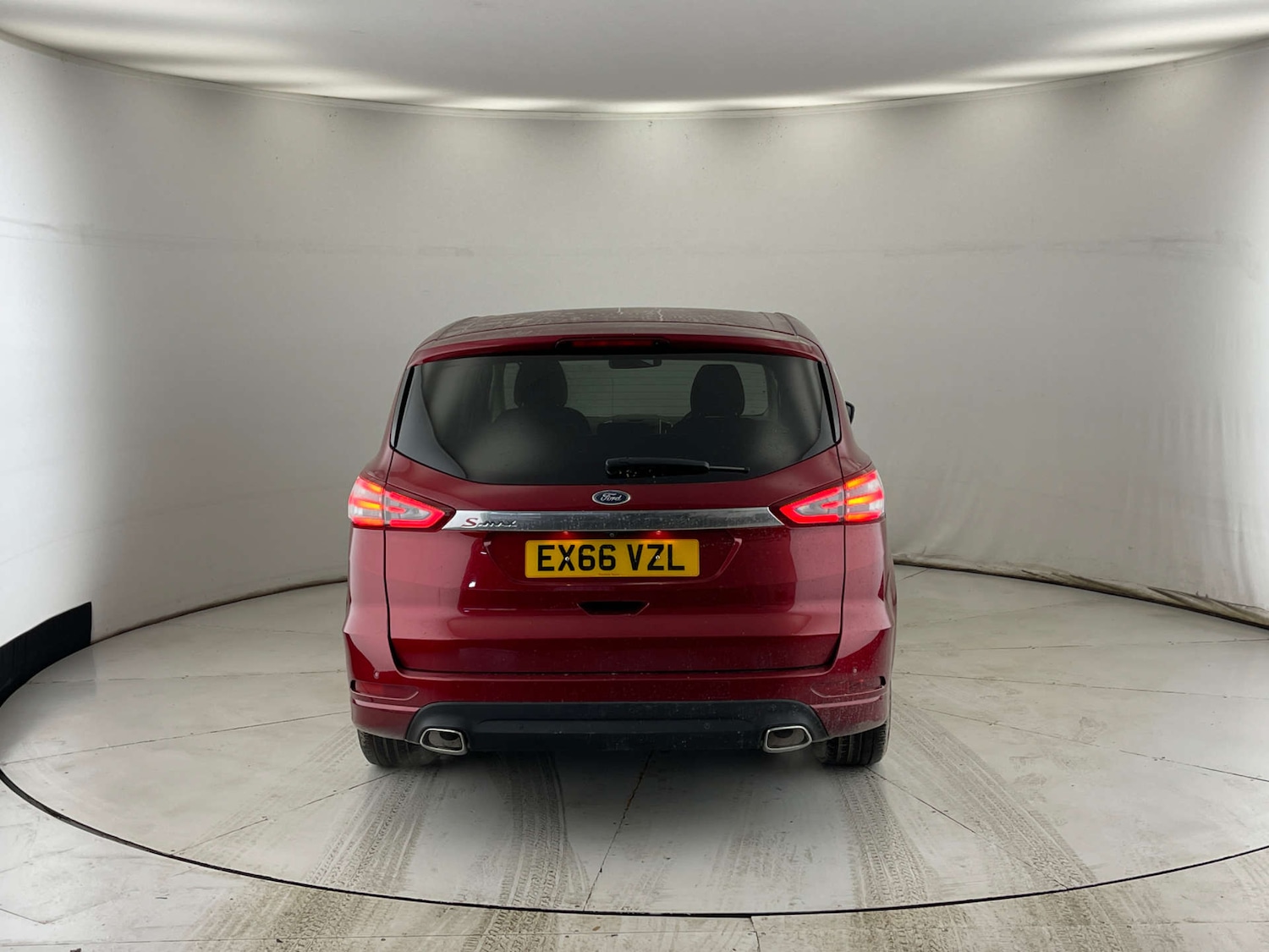 Used Ford S-Max 2016 for sale - 76509330: Photo 5