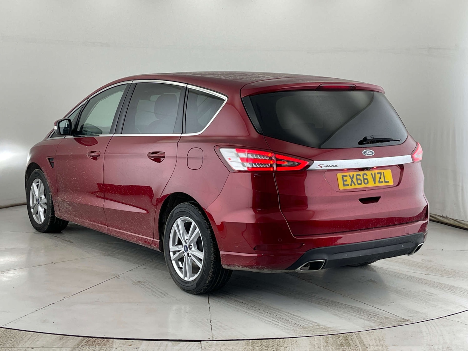 Used Ford S-Max 2016 for sale - 76509330: Photo 6