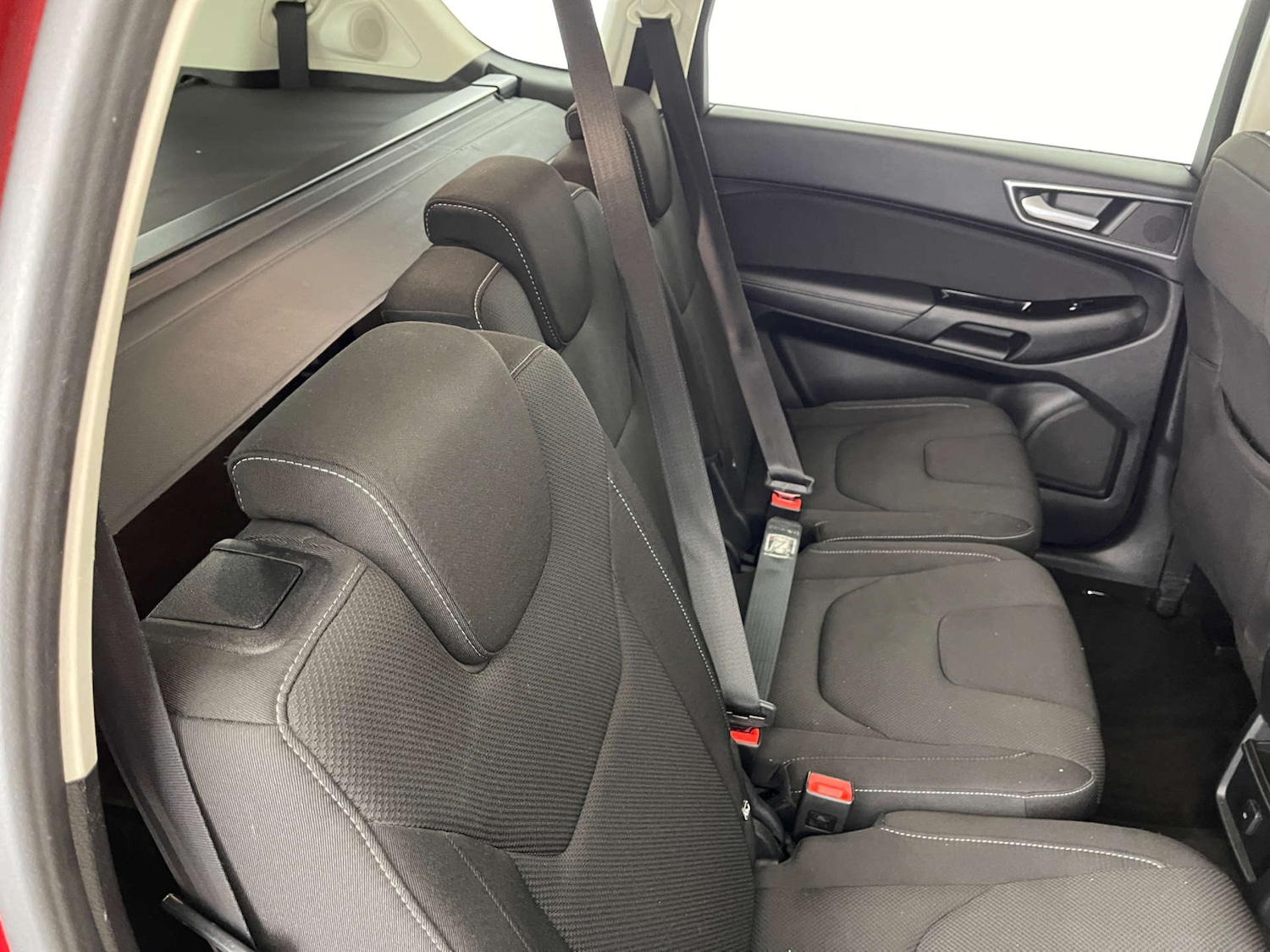 Used Ford S-Max 2016 for sale - 76509330: Photo 8