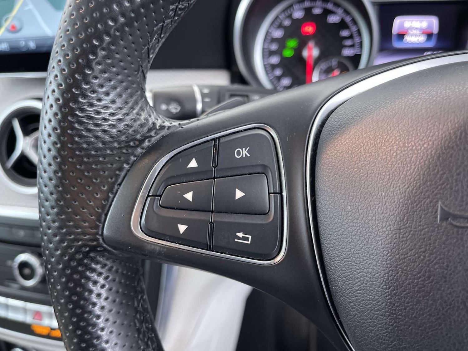 Used Mercedes-Benz A-Class 2016 for sale - 76623852: Photo 51