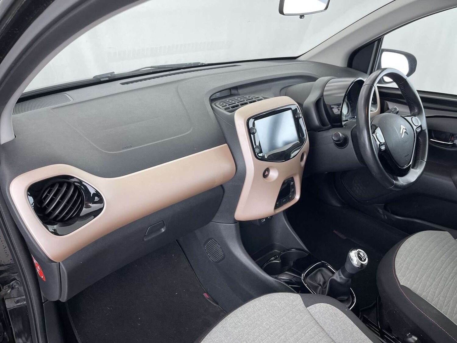 Used Citroen C1 2018 for sale - 76385802: Photo 32