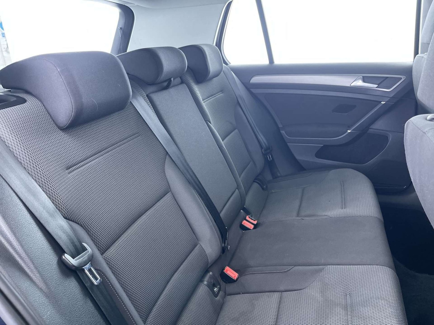 Used Volkswagen Golf 2015 for sale - 76556027: Photo 9