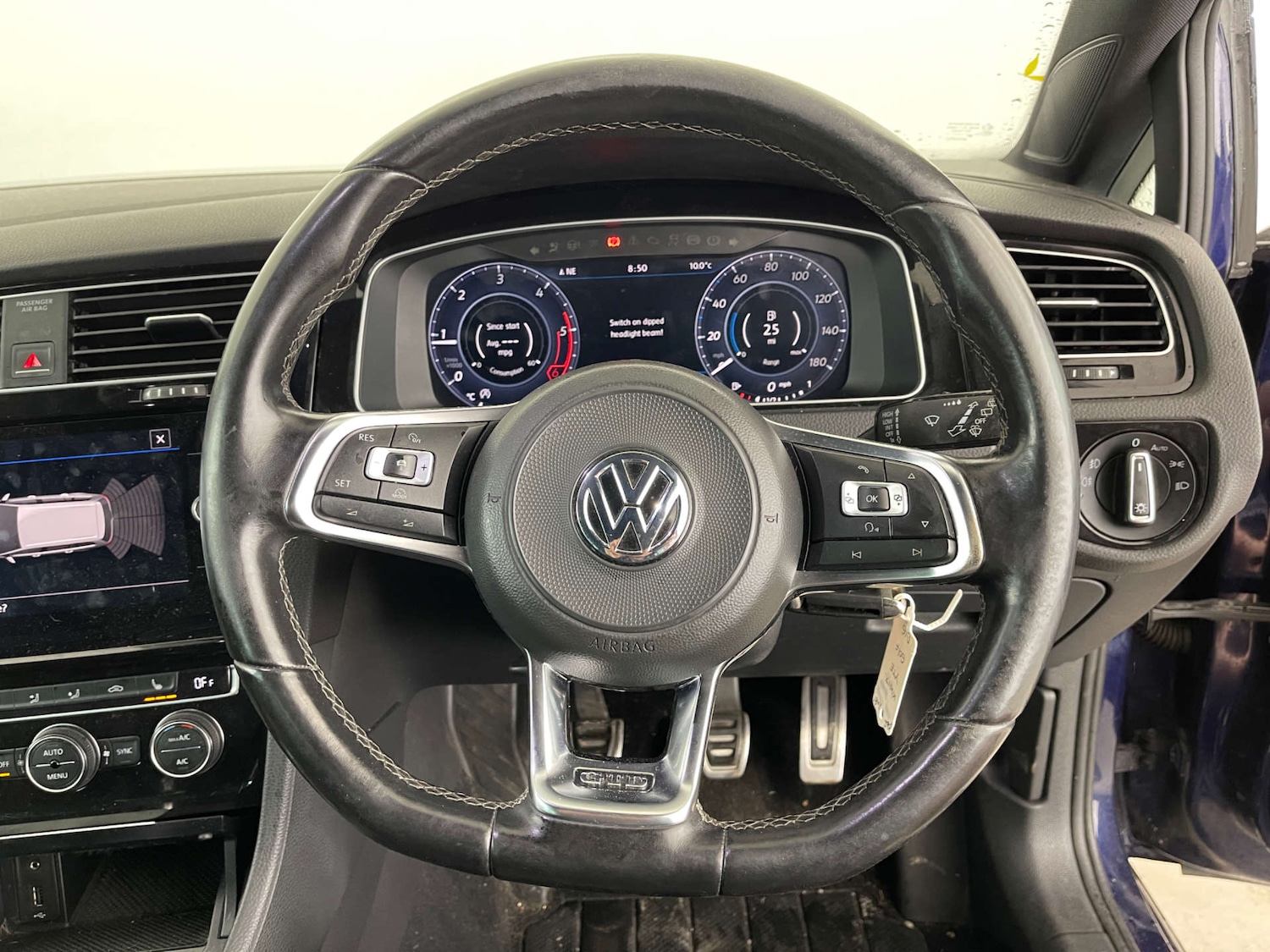 Used Volkswagen Golf 2017 for sale - 76352642: Photo 12
