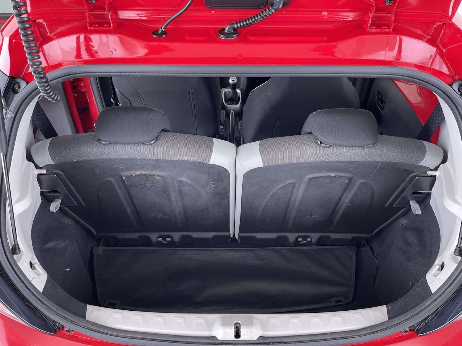 Used Toyota AYGO 2015 for sale - 76762556: Photo 10