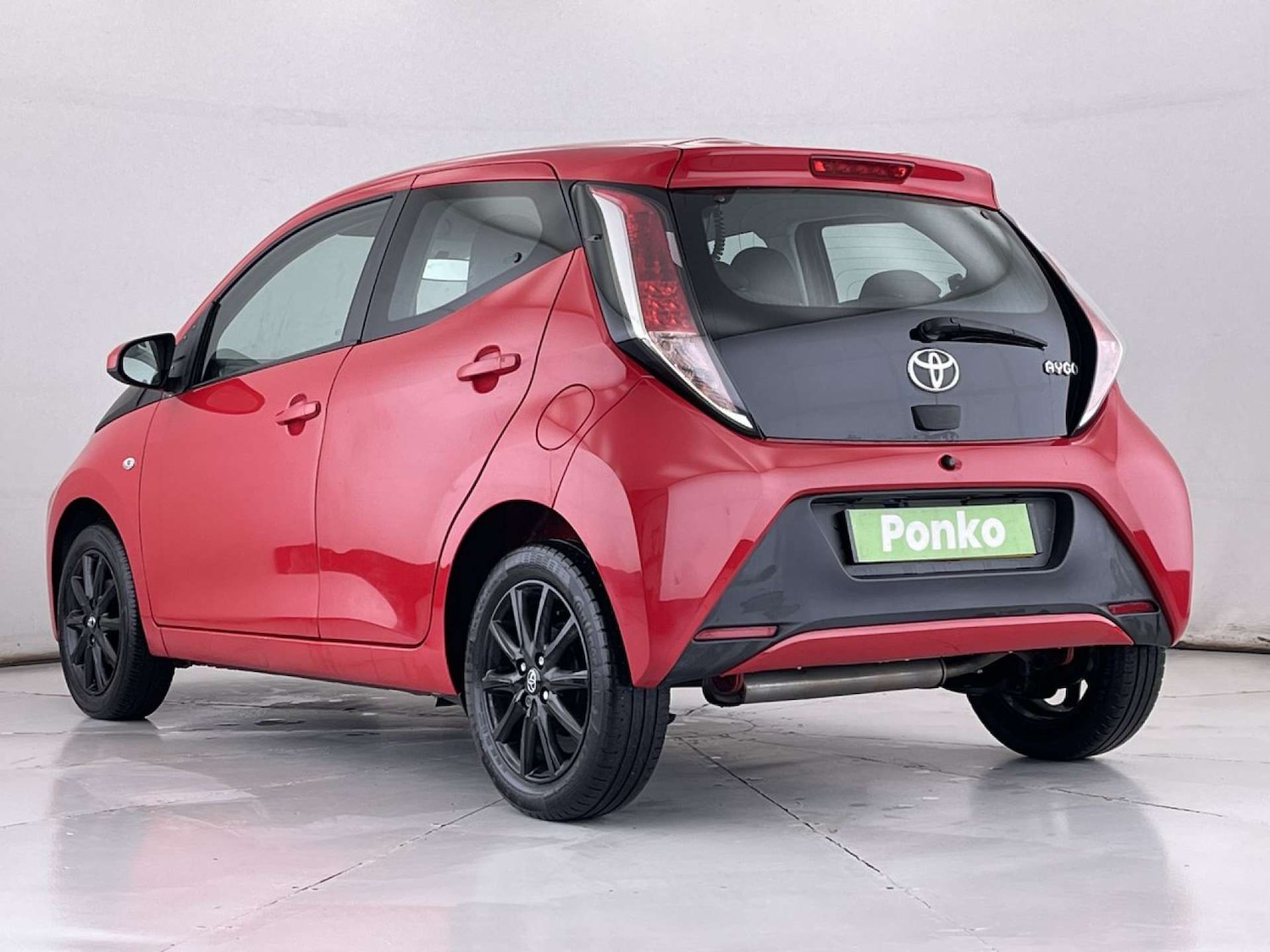 Used Toyota AYGO 2015 for sale - 76762556: Photo 3